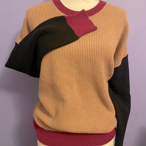 NWT Express Ladies Sweater tan w/multi color Size Small Crew Neck